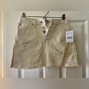 NWT $60, We The Free, Free People, Worn White Distressed Denim Skirt 25
